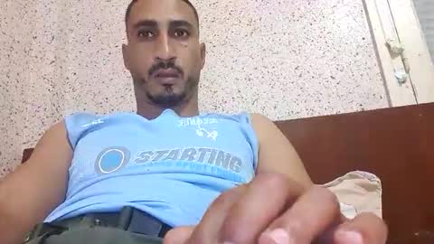 Snapshot of nadirff16 chatting on 10/31/25, 01:56 V online show from 10/31/25, 01:56