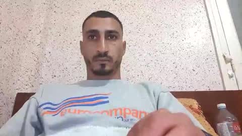 Snapshot of nadirff16 chatting on 11/25/25, 12:49 V online show from 11/25/25, 12:49