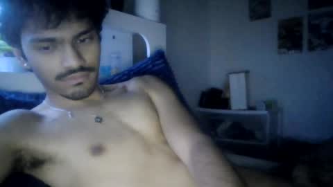 Snapshot of nah1511 chatting on 07/24/26, 06:22 Himmm online show from 07/24/26, 06:22