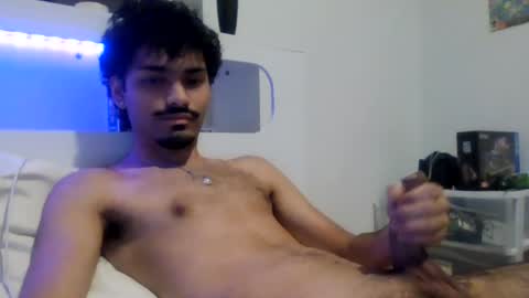Snapshot of nah1511 chatting on 08/08/26, 01:19 Himmm online show from 08/08/26, 01:19