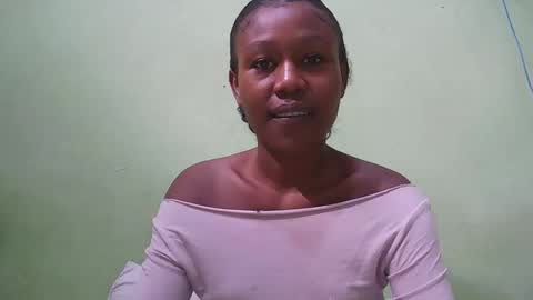 Snapshot of nah296652 chatting on 05/14/26, 06:31 nah296652 online show from 05/14/26, 06:31