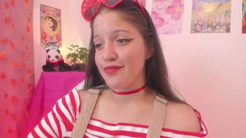 Snapshot of naharasoler chatting on 11/16/25, 08:03 Nahara Soler online show from 11/16/25, 08:03