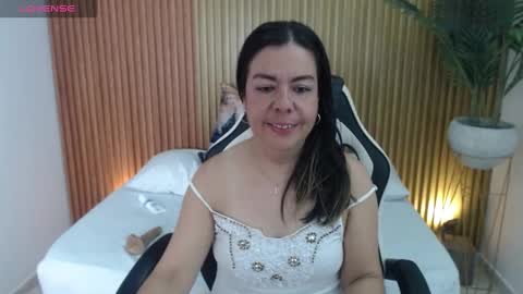 N A H I A online show from 01/23/25, 05:52