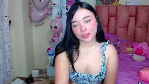 nahia cute     only   online show from 02/25/25, 04:00