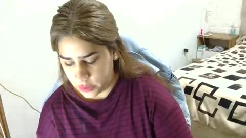 nahiarabiel online show from 06/09/26, 03:56