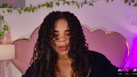 NahiaraReina  online show from 06/13/26, 02:15