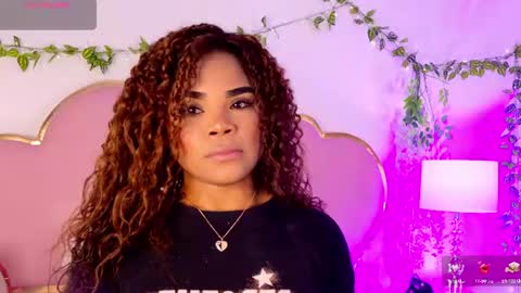 NahiaraReina  online show from 07/26/26, 02:35