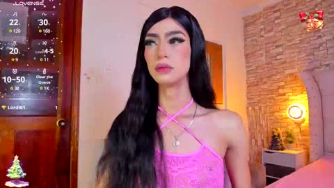 Snapshot of nahiavictoria chatting on 12/21/24, 04:30 NahiaVictoria  online show from 12/21/24, 04:30