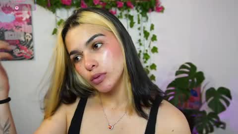 Naho  Sigueme en mis Redes Sociales Follow me on my social networks online show from 05/04/26, 01:01