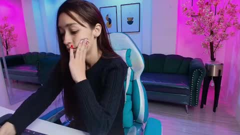 Nahomi online show from 02/19/25, 03:49