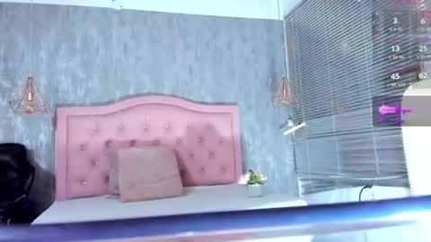   online show from 07/10/26, 07:27