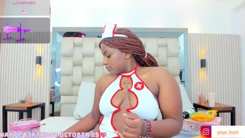 Snapshot of nahomye_taylor chatting on 10/20/25, 02:45 Nahomye online show from 10/20/25, 02:45