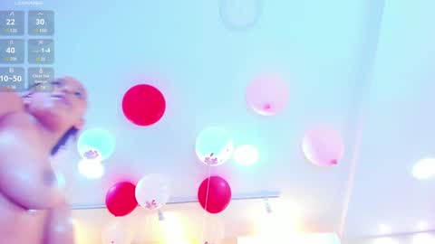 Nahomy online show from 02/14/25, 01:23