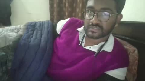 Snapshot of nairanandu28 chatting on 02/14/26, 11:29 NAIRANANDU28 online show from 02/14/26, 11:29