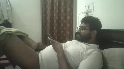 Snapshot of nairanandu28 chatting on 03/19/26, 07:45 NAIRANANDU28 online show from 03/19/26, 07:45