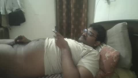 Snapshot of nairanandu28 chatting on 03/22/26, 06:55 NAIRANANDU28 online show from 03/22/26, 06:55