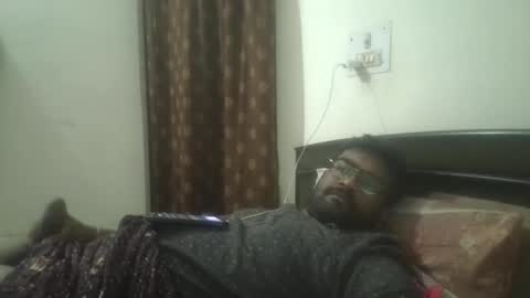 Snapshot of nairanandu28 chatting on 04/10/26, 03:01 NAIRANANDU28 online show from 04/10/26, 03:01