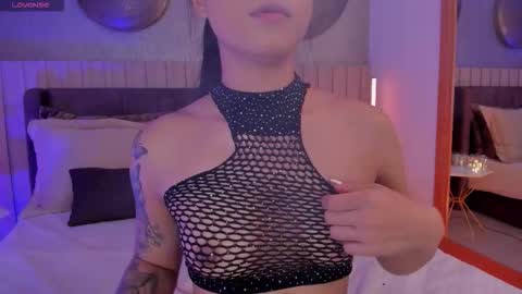 Naisha Ford online show from 12/05/25, 03:15