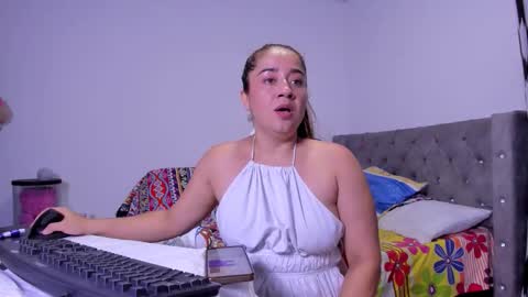 Snapshot of naive_natty1 chatting on 02/03/26, 02:53 Natalia Flores online show from 02/03/26, 02:53