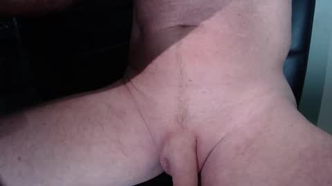 Snapshot of naked_boy_toy chatting on 04/22/26, 08:21 Naked Boy Toy online show from 04/22/26, 08:21