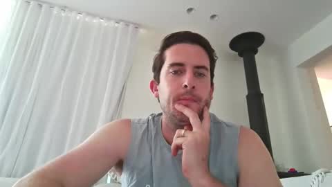 Snapshot of naked_man_1 chatting on 04/11/26, 01:21 naked_man_1 online show from 04/11/26, 01:21