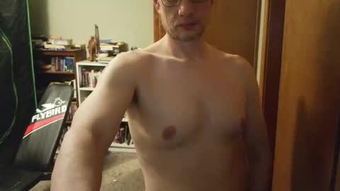 Snapshot of nakedcav chatting on 04/30/26, 11:53 NakedClown online show from 04/30/26, 11:53