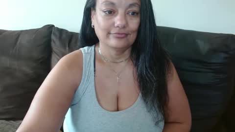 Snapshot of nala_thickk chatting on 02/11/25, 05:18 Nala Thickk online show from 02/11/25, 05:18