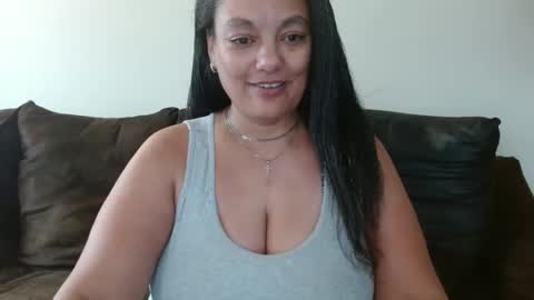Snapshot of nala_thickk chatting on 02/11/25, 08:20 Nala Thickk online show from 02/11/25, 08:20