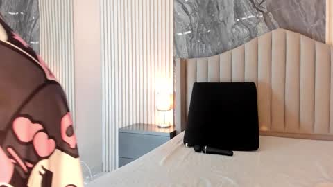 Snapshot of nalahcampbell1 chatting on 12/16/25, 07:08 Nalah online show from 12/16/25, 07:08