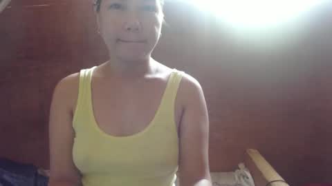 Snapshot of nami0784 chatting on 10/20/25, 05:30 IamYourSafeHaven online show from 10/20/25, 05:30