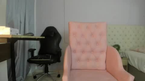 nami_sam online show from 12/06/24, 12:27