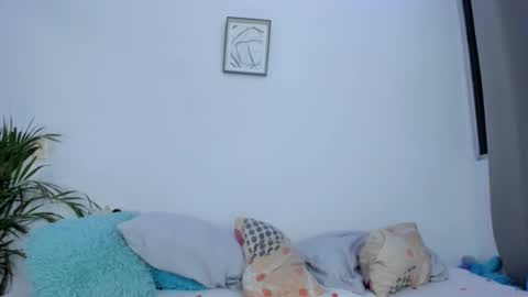 Snapshot of namibergman_ chatting on 01/18/25, 01:08 N A M I - OF namibergmant online show from 01/18/25, 01:08