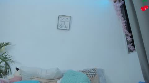 Snapshot of namibergman_ chatting on 02/01/25, 02:37 N A M I - OF namibergmant online show from 02/01/25, 02:37