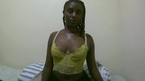 nana2095 online show from 07/02/26, 04:29