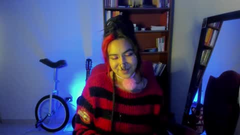 nana_cirkus online show from 02/03/25, 12:04