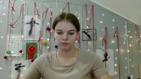 Nana online show from 12/01/25, 08:08