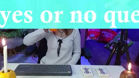 Snapshot of nana_unrecognizable1 chatting on 12/02/25, 07:42 nana online show from 12/02/25, 07:42