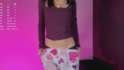 Nana  Natalia online show from 05/25/26, 09:10