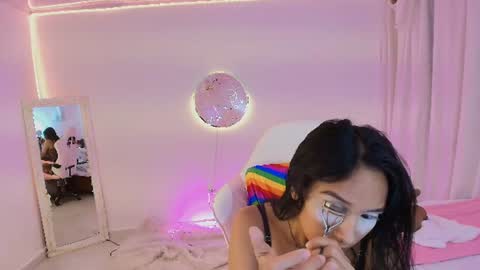 samantha online show from 06/18/26, 07:51