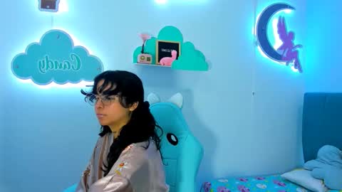 nanami_owo online show from 09/15/25, 02:55