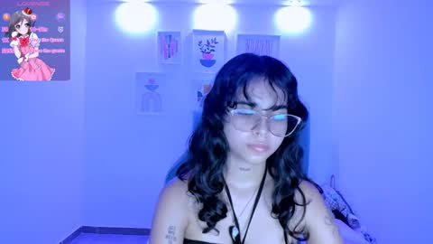 nanami_owo online show from 10/10/25, 03:49