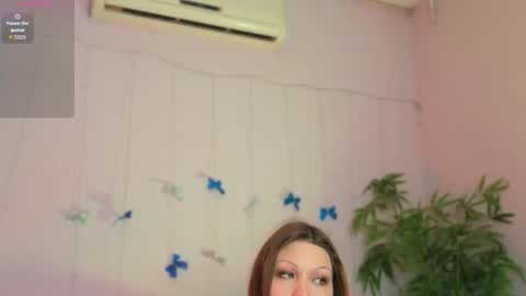 Snapshot of nanami_v02 chatting on 02/06/26, 04:43 Maeve online show from 02/06/26, 04:43