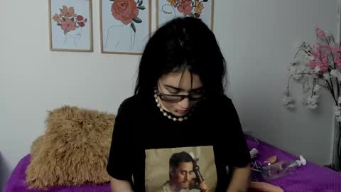 nanamii_04 online show from 03/05/25, 01:52