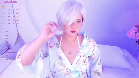 NanaOsaky online show from 10/03/25, 12:13