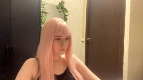 Snapshot of nancigoldy chatting on 06/09/26, 09:37 Rina online show from 06/09/26, 09:37