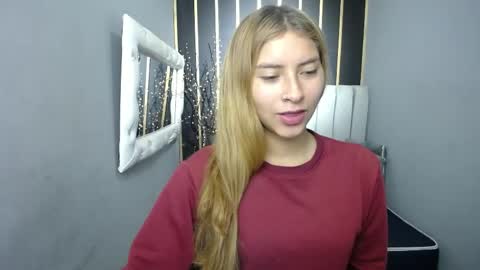 nancy blonde online show from 05/10/26, 01:49
