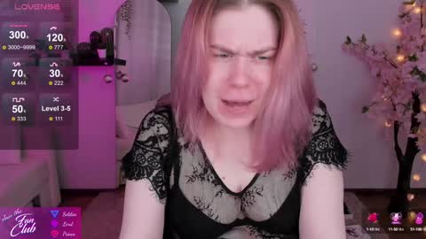 Snapshot of nancy_sun_ chatting on 12/18/24, 11:13 Nancy online show from 12/18/24, 11:13