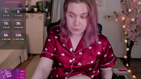 Snapshot of nancy_sun_ chatting on 01/09/25, 07:18 Nancy online show from 01/09/25, 07:18