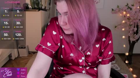 Snapshot of nancy_sun_ chatting on 01/23/25, 03:22 Nancy online show from 01/23/25, 03:22