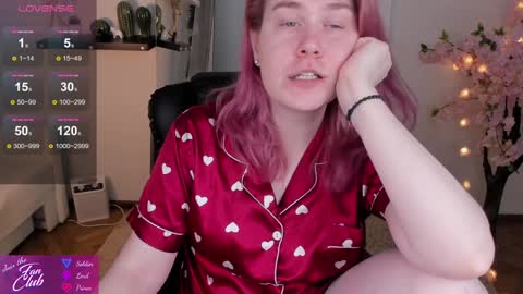 Snapshot of nancy_sun_ chatting on 01/24/25, 11:04 Nancy online show from 01/24/25, 11:04